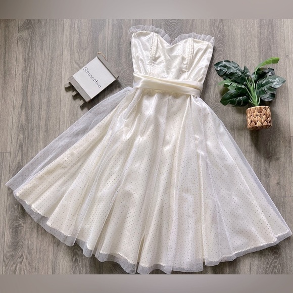 IVORY Vintage 80s Gunne sax sparkly tulle tube dress. Size 9. - Picture 2 of 10